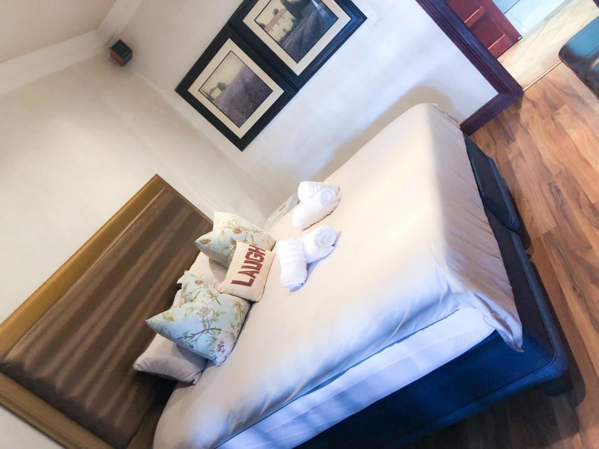 Spacube Luxury Suites&Spa Pretoria-Noord Extérieur photo