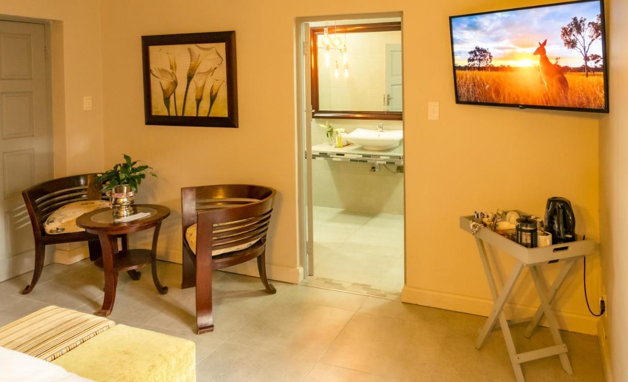 Spacube Luxury Suites&Spa Pretoria-Noord Extérieur photo